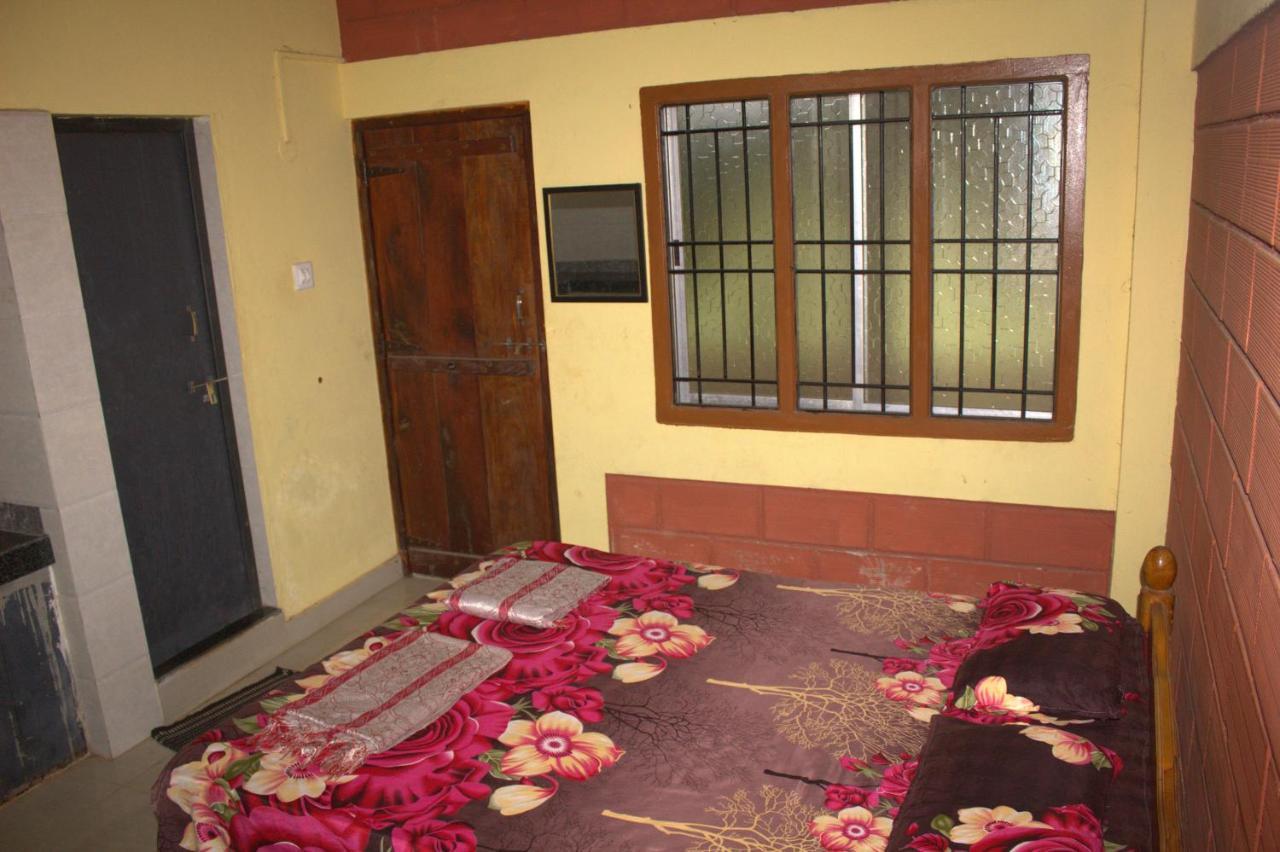 Surya Guest House Gokarna  Exterior foto