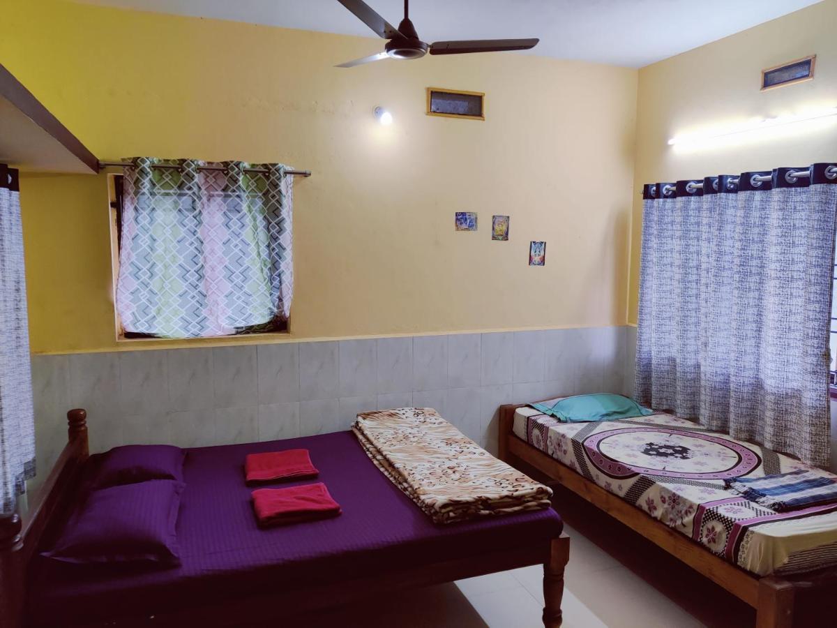 Surya Guest House Gokarna  Exterior foto